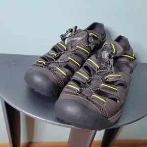 New Balance | Shoes | New Balance Gorpcore Hiking Strappy  display picture 2